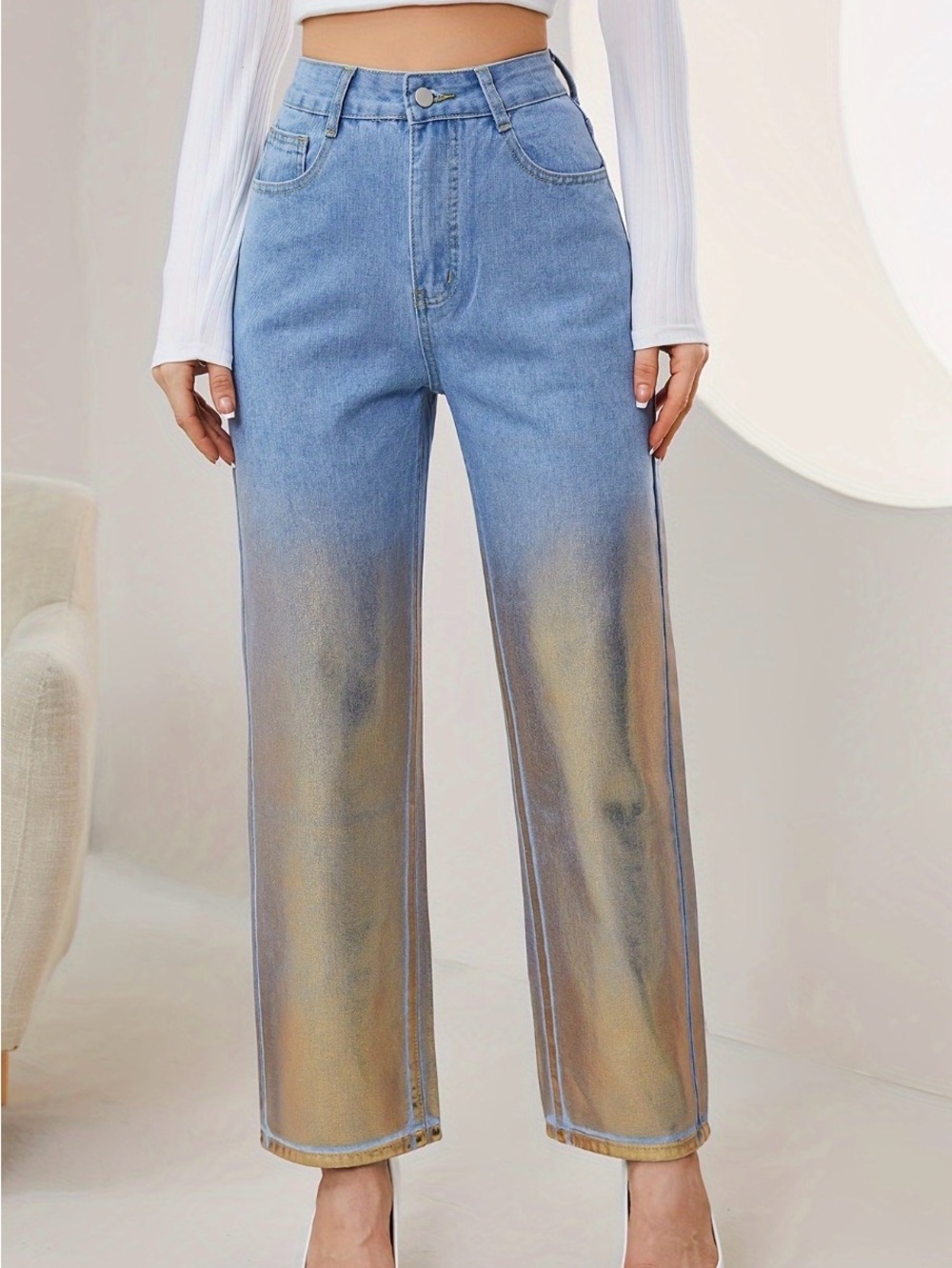 Women’s Light Blue Ombre Straight-Leg Jeans